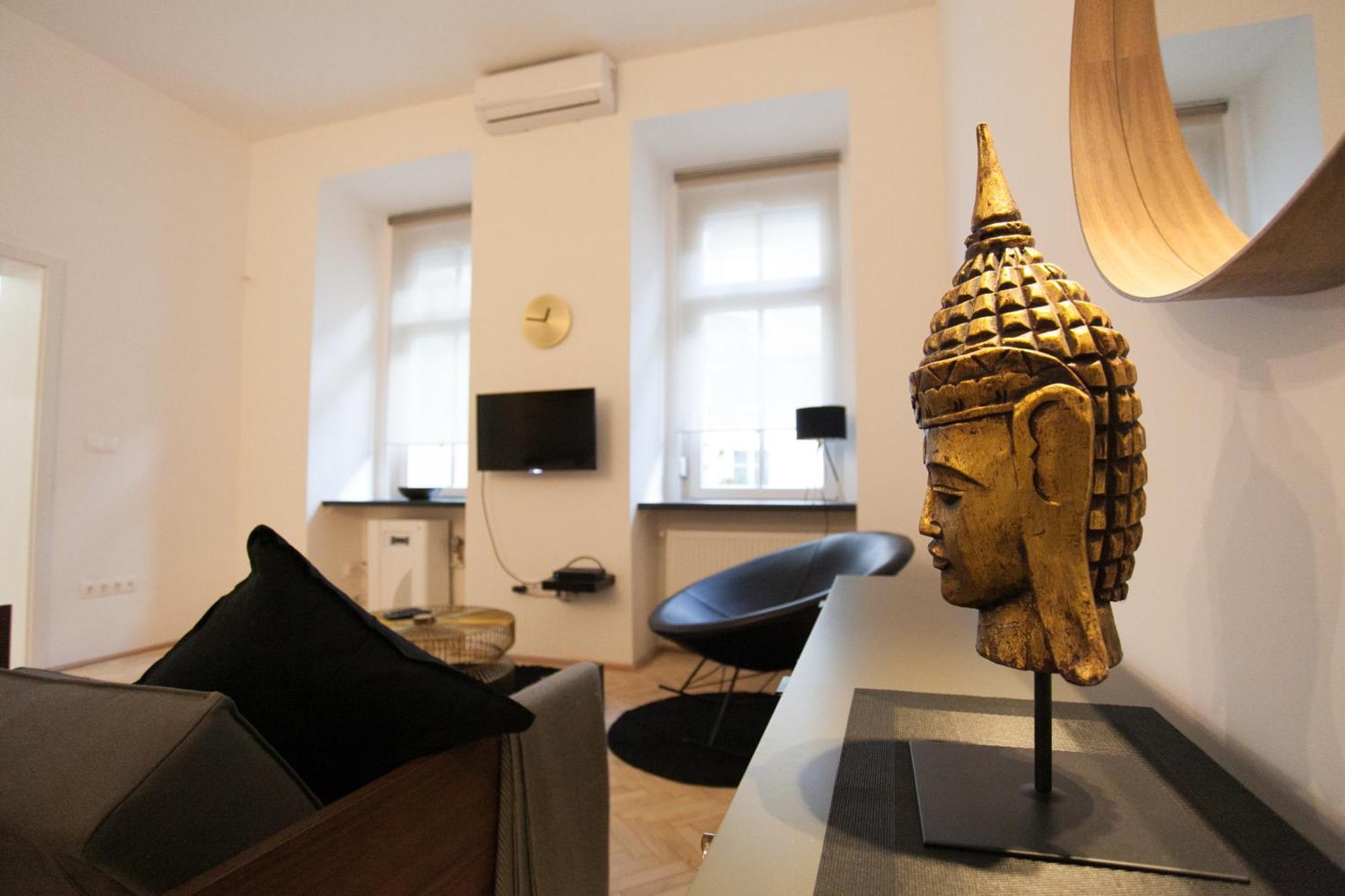 Real Delux Apartment Next To Gozsdu & Synagogue Budapest Exterior foto
